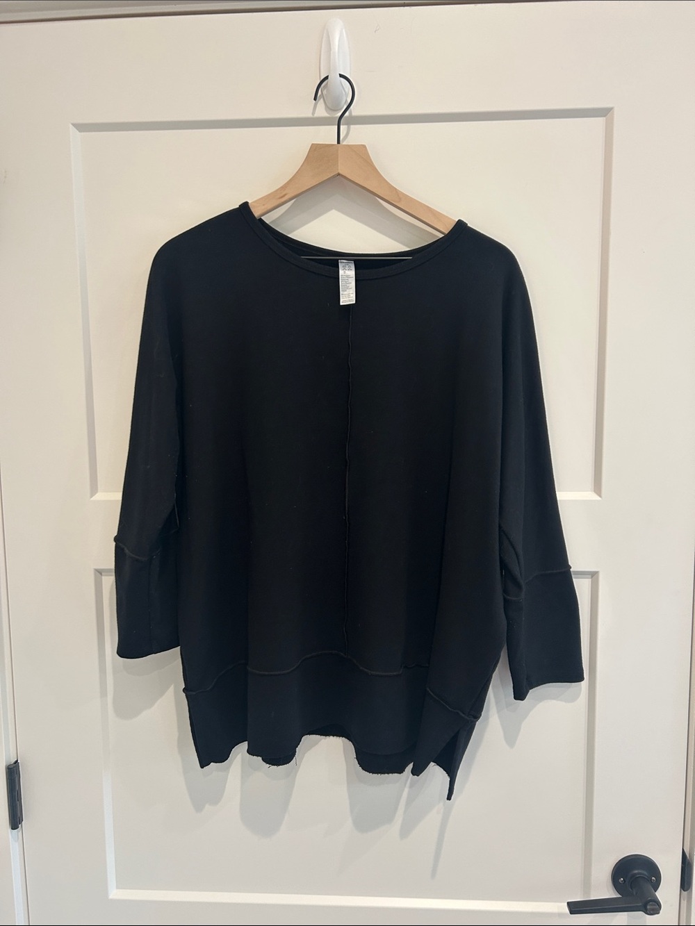 SPANX Black Oversized Exposed Seam Sweatshirt Top L BARELY WORN